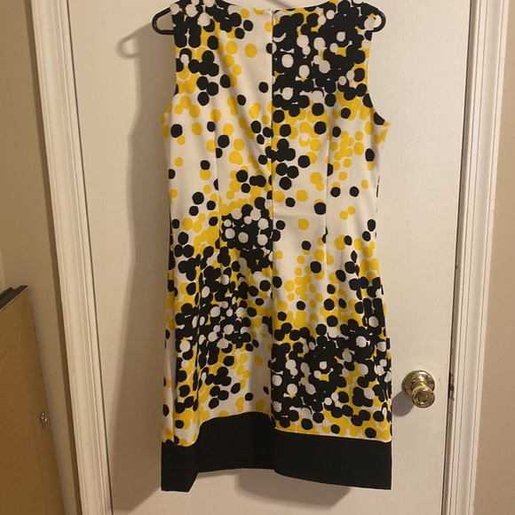 Ronni Nicole Designer Dress Size 12 - Picture 3 of 4